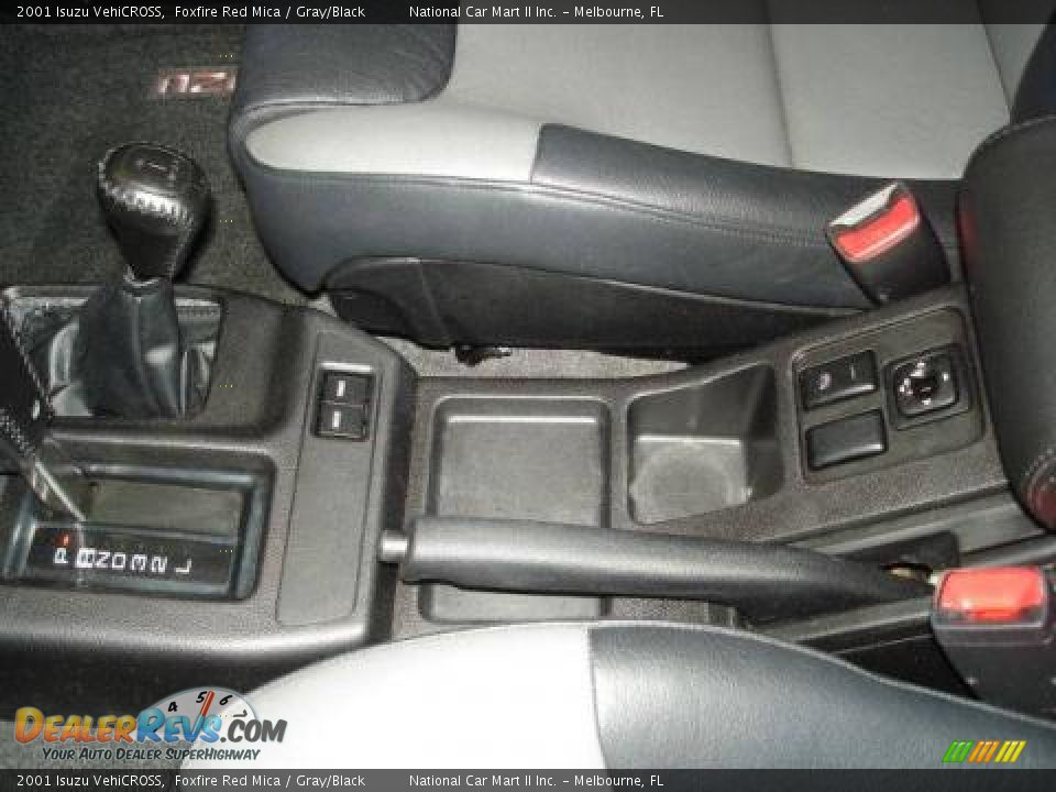2001 Isuzu VehiCROSS Foxfire Red Mica / Gray/Black Photo #26