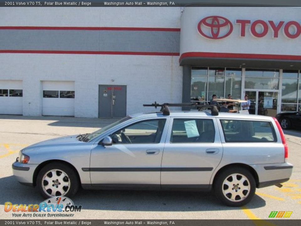 2001 Volvo V70 T5 Polar Blue Metallic / Beige Photo #2