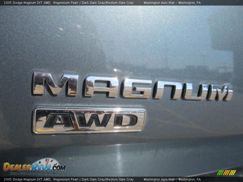 2005 Dodge Magnum SXT AWD Logo Photo #5