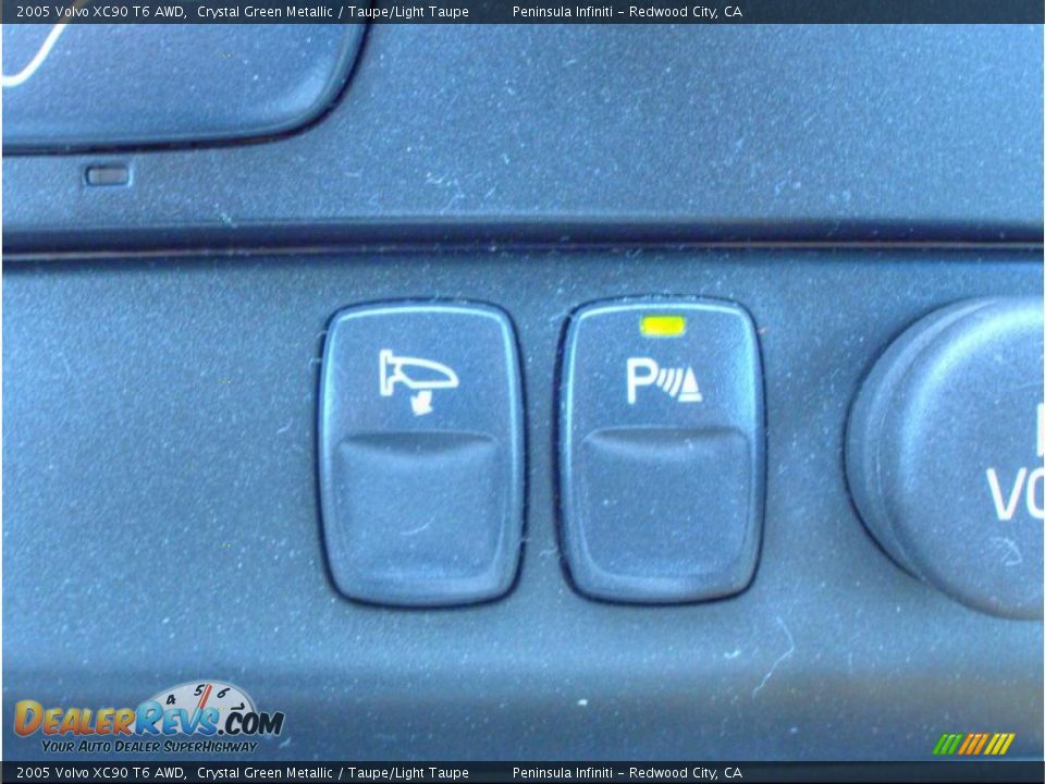 2005 Volvo XC90 T6 AWD Crystal Green Metallic / Taupe/Light Taupe Photo #21
