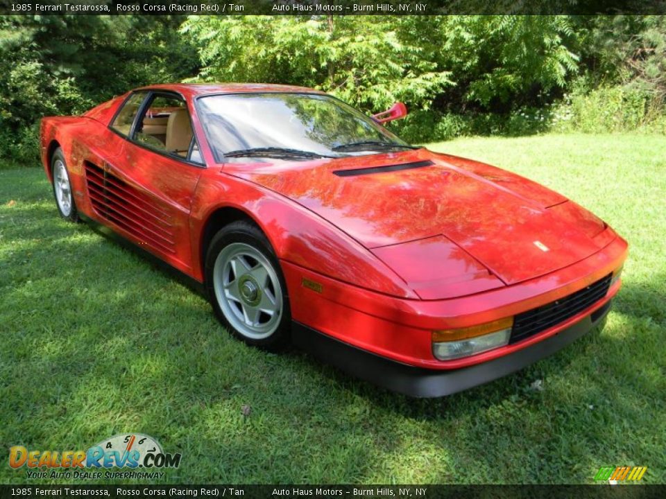 Front 3/4 View of 1985 Ferrari Testarossa  Photo #7