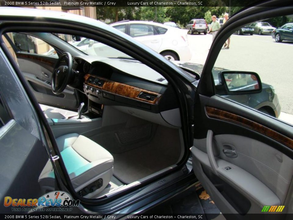 2008 BMW 5 Series 528i Sedan Platinum Grey Metallic / Grey Photo #16