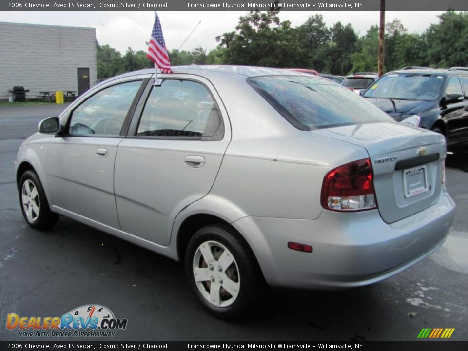 2006 Chevrolet Aveo LS Sedan Cosmic Silver / Charcoal Photo #13