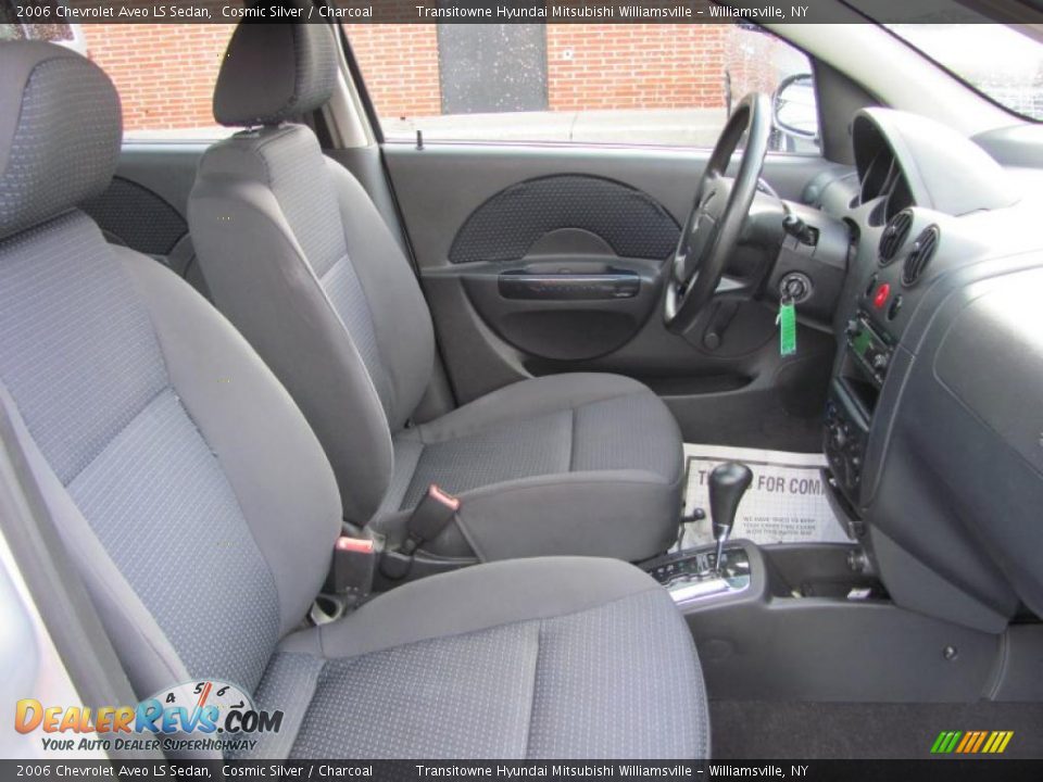 2006 Chevrolet Aveo LS Sedan Cosmic Silver / Charcoal Photo #15