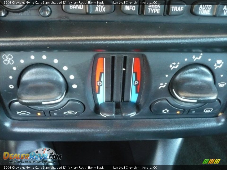 Controls of 2004 Chevrolet Monte Carlo Supercharged SS Photo #22