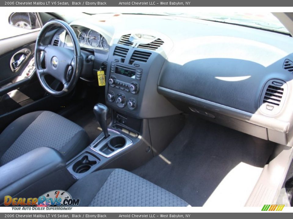 2006 Chevrolet Malibu LT V6 Sedan Black / Ebony Black Photo #8