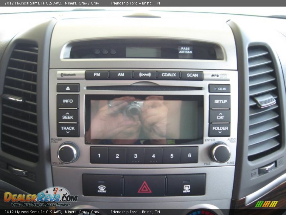 Audio System of 2012 Hyundai Santa Fe GLS AWD Photo #24
