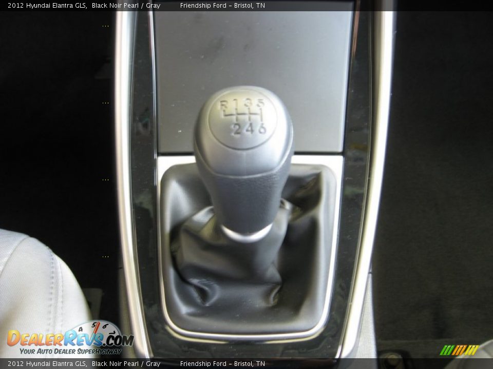 2012 Hyundai Elantra GLS Shifter Photo #26