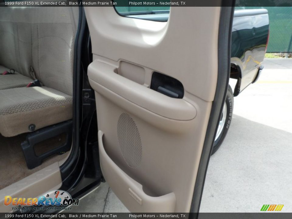 1999 Ford F150 XL Extended Cab Black / Medium Prairie Tan Photo #24