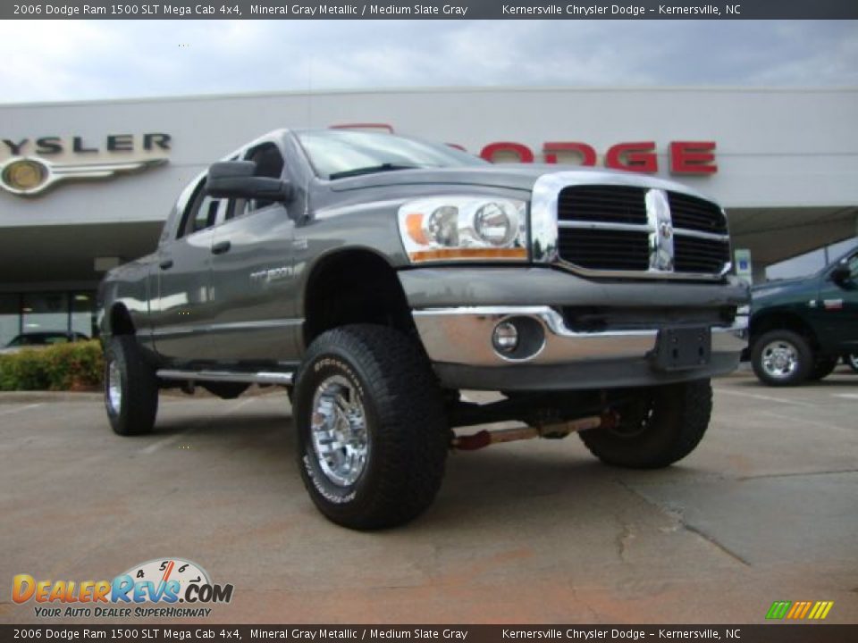 2006 Dodge Ram 1500 SLT Mega Cab 4x4 Mineral Gray Metallic / Medium Slate Gray Photo #1