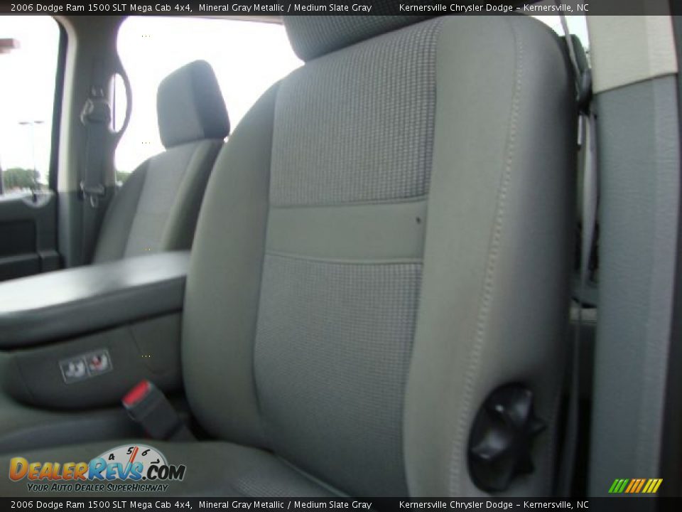 2006 Dodge Ram 1500 SLT Mega Cab 4x4 Mineral Gray Metallic / Medium Slate Gray Photo #9