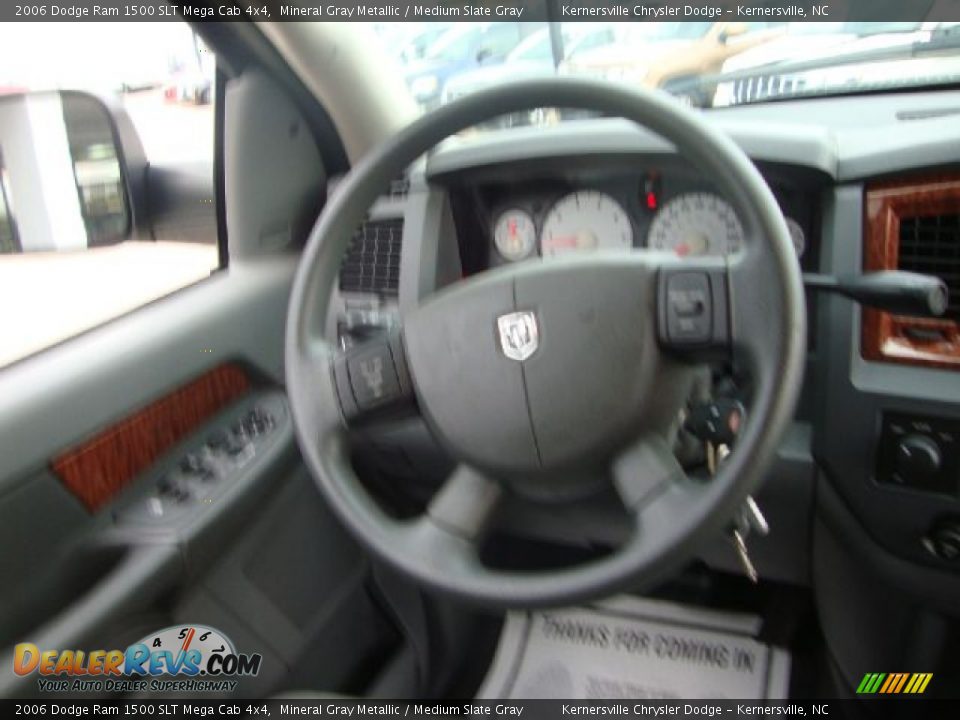 2006 Dodge Ram 1500 SLT Mega Cab 4x4 Mineral Gray Metallic / Medium Slate Gray Photo #25