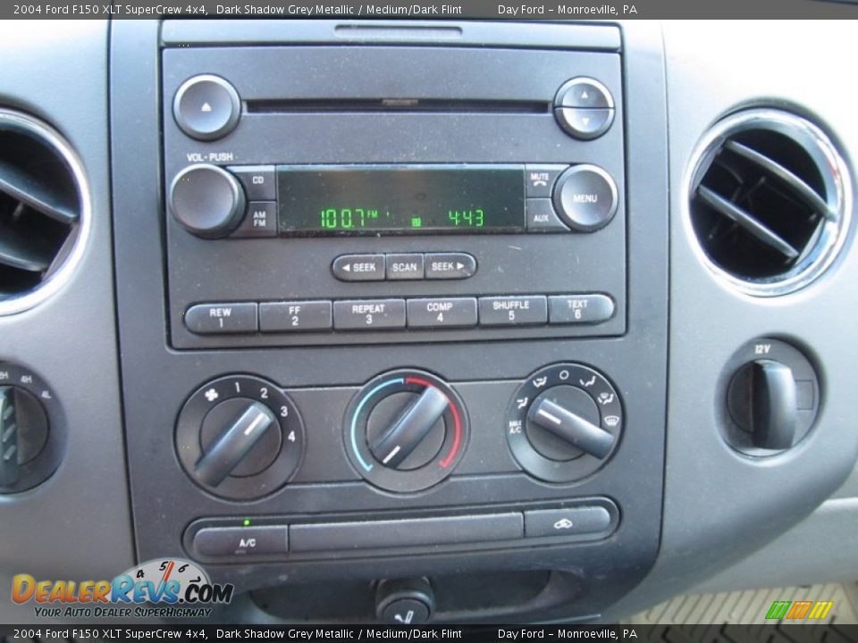 Audio System of 2004 Ford F150 XLT SuperCrew 4x4 Photo #10