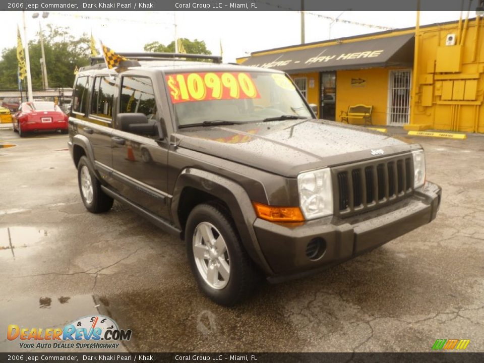 2006 Jeep Commander Dark Khaki Pearl / Khaki Photo #1