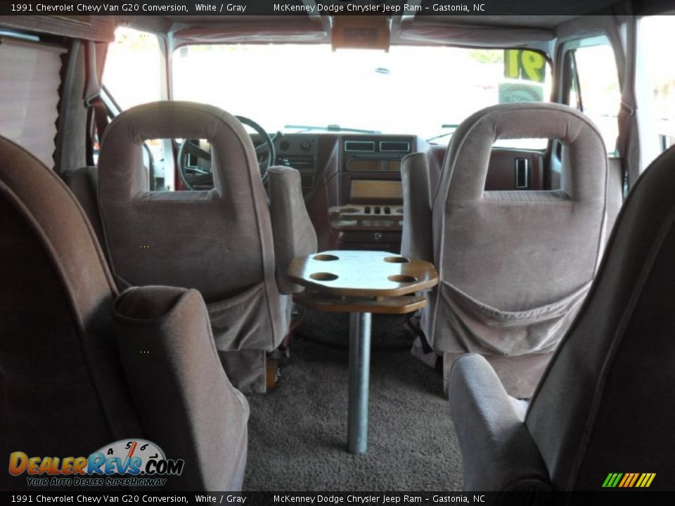 1991 Chevrolet Chevy Van G20 Conversion White / Gray Photo #17
