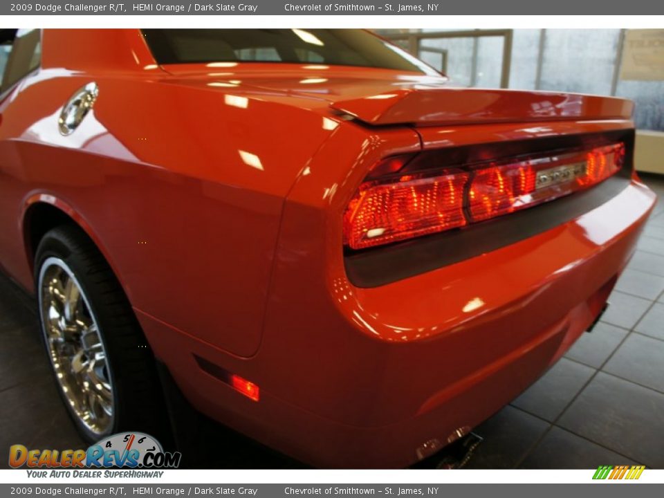 2009 Dodge Challenger R/T HEMI Orange / Dark Slate Gray Photo #19