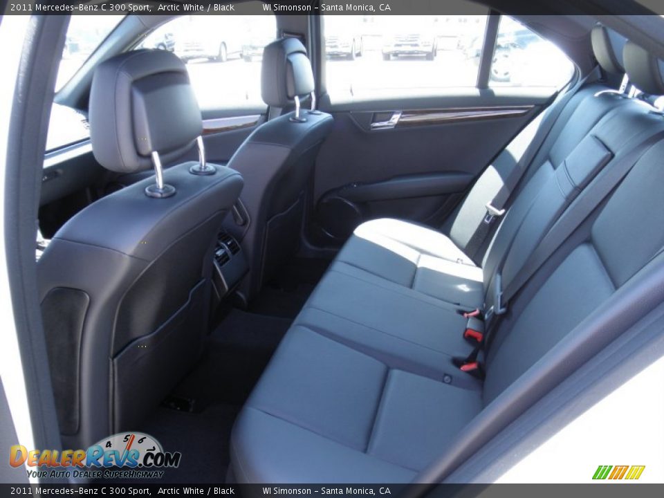 2011 Mercedes-Benz C 300 Sport Arctic White / Black Photo #8