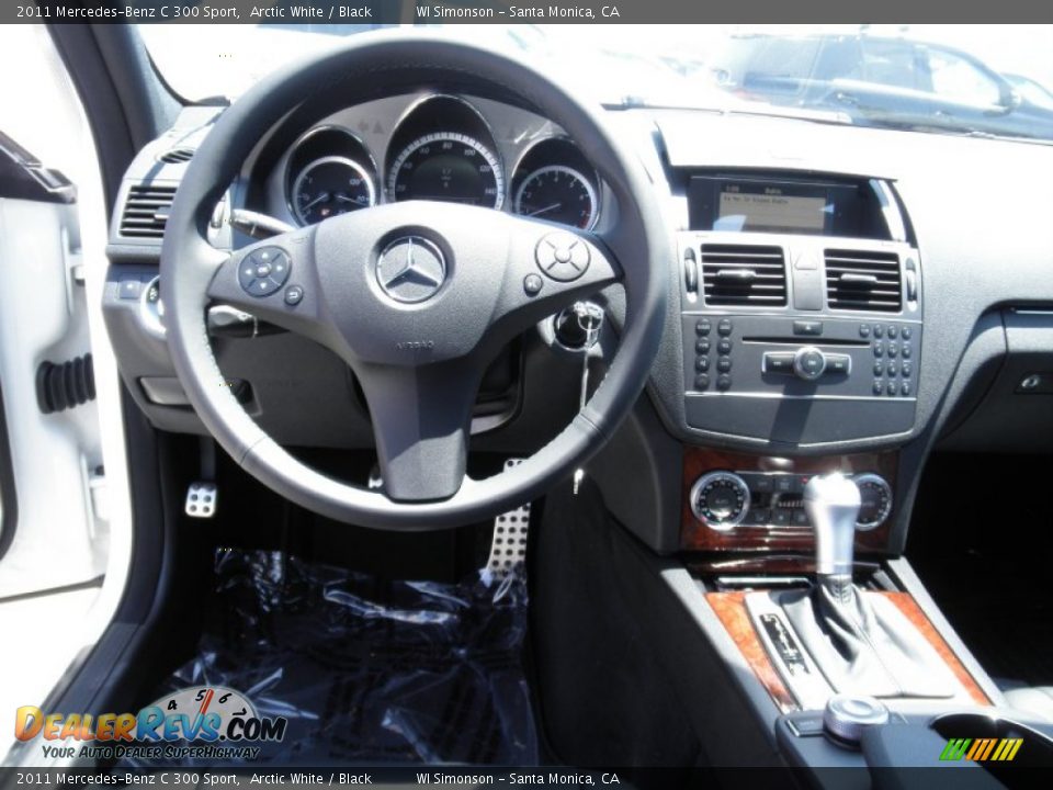 2011 Mercedes-Benz C 300 Sport Arctic White / Black Photo #9