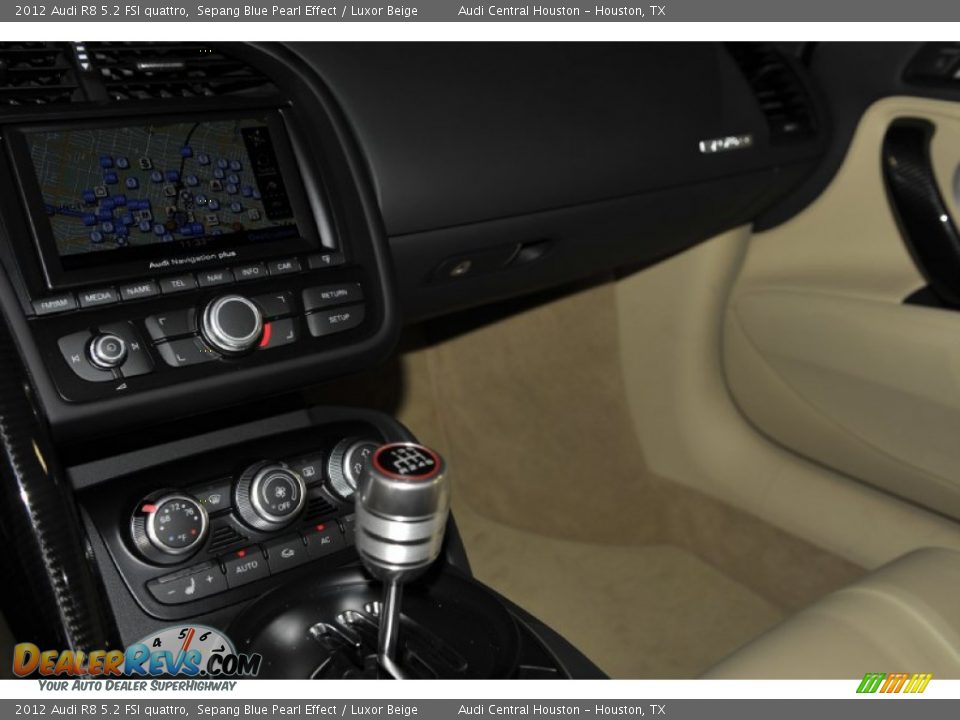 Controls of 2012 Audi R8 5.2 FSI quattro Photo #13