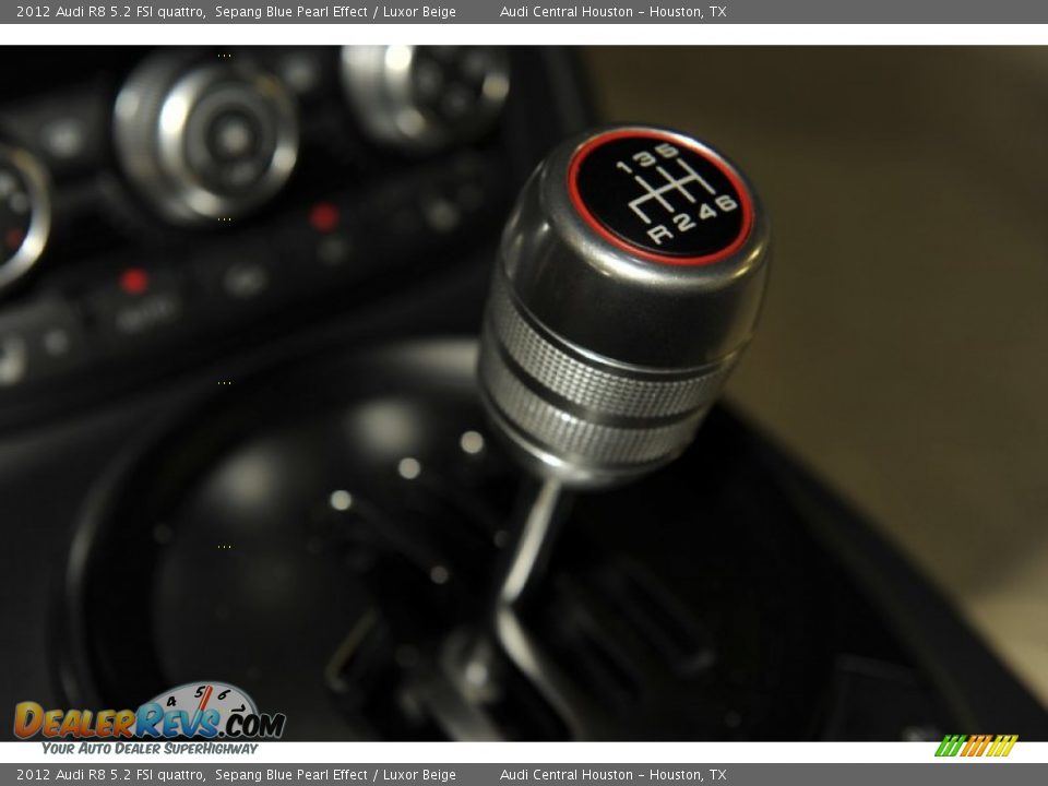 2012 Audi R8 5.2 FSI quattro Shifter Photo #18