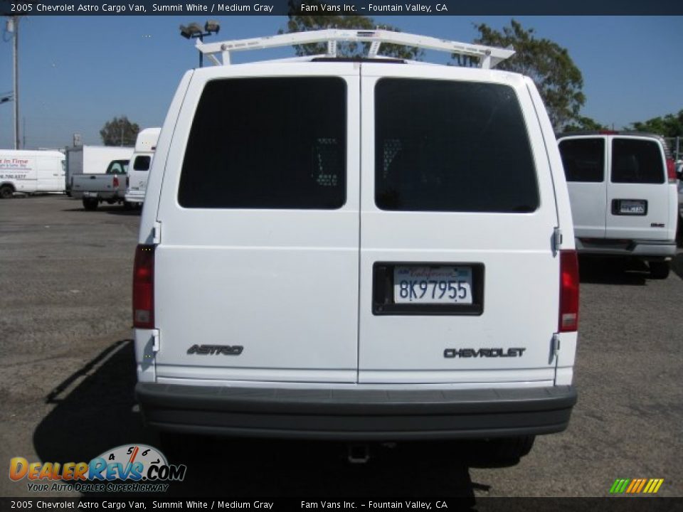 2005 Chevrolet Astro Cargo Van Summit White / Medium Gray Photo #5