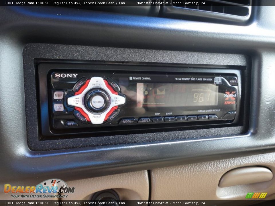 Audio System of 2001 Dodge Ram 1500 SLT Regular Cab 4x4 Photo #13