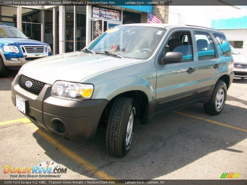 2006 Ford Escape XLS 4WD Titanium Green Metallic / Medium/Dark Flint Photo #1