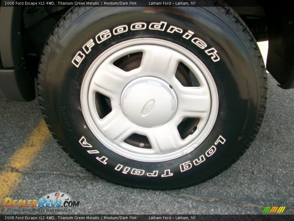 2006 Ford Escape XLS 4WD Wheel Photo #16