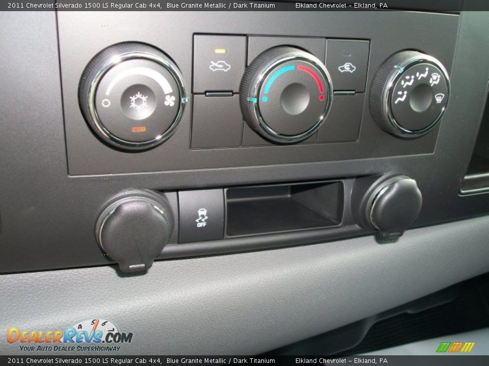 Controls of 2011 Chevrolet Silverado 1500 LS Regular Cab 4x4 Photo #25