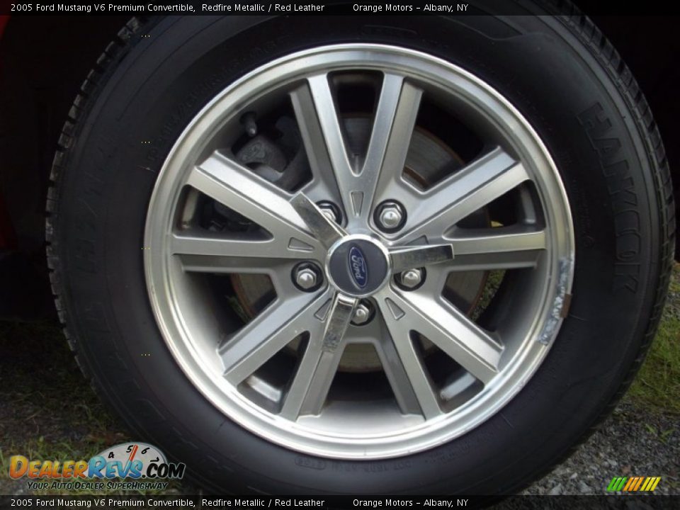 2005 Ford Mustang V6 Premium Convertible Wheel Photo #18