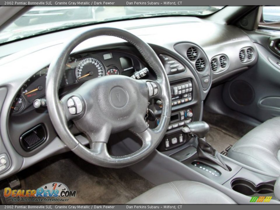 Dark Pewter Interior - 2002 Pontiac Bonneville SLE Photo #13