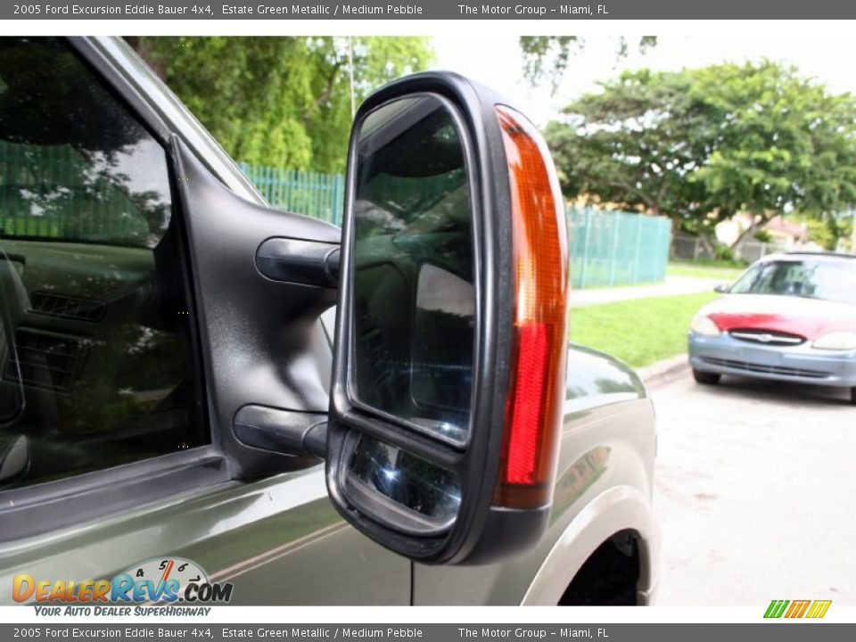 2005 Ford Excursion Eddie Bauer 4x4 Estate Green Metallic / Medium Pebble Photo #26