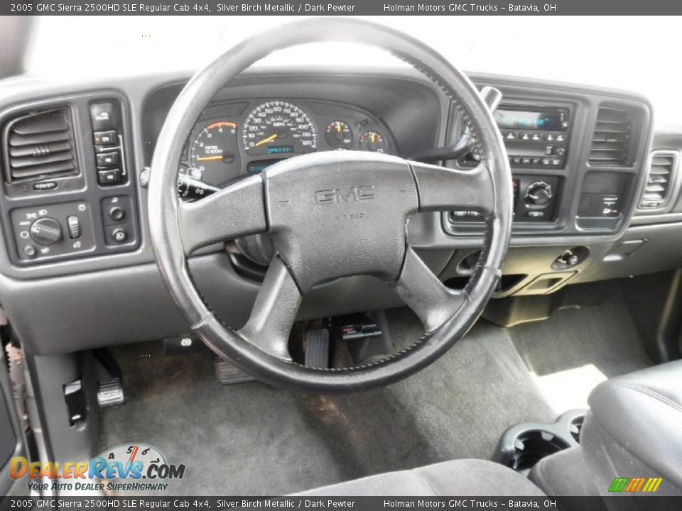 2005 GMC Sierra 2500HD SLE Regular Cab 4x4 Silver Birch Metallic / Dark Pewter Photo #13