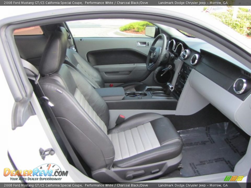 Charcoal Black/Dove Interior - 2008 Ford Mustang GT/CS California Special Coupe Photo #16