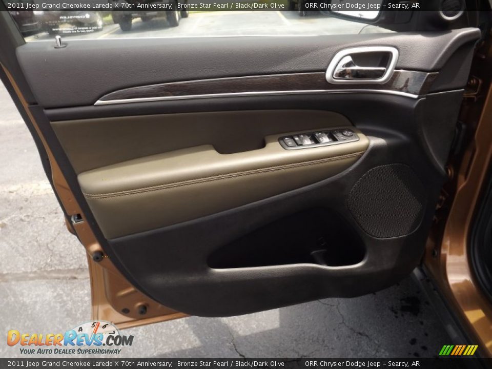 2011 Jeep Grand Cherokee Laredo X 70th Anniversary Bronze Star Pearl / Black/Dark Olive Photo #12