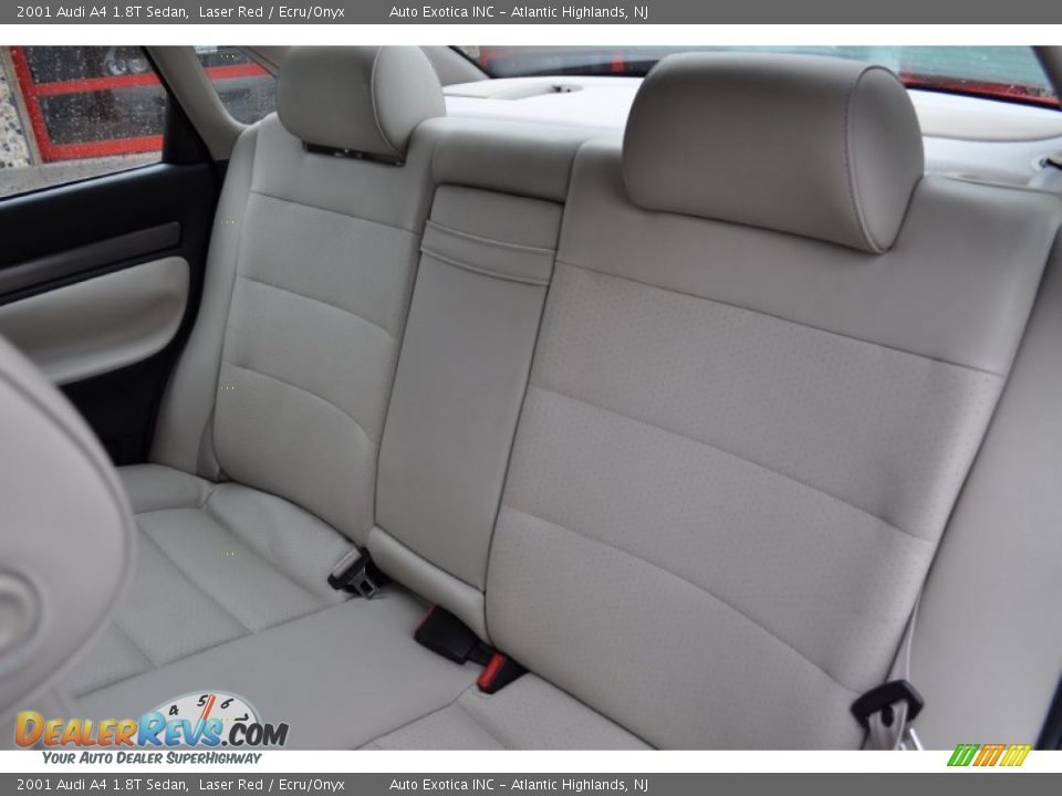 Ecru/Onyx Interior - 2001 Audi A4 1.8T Sedan Photo #6