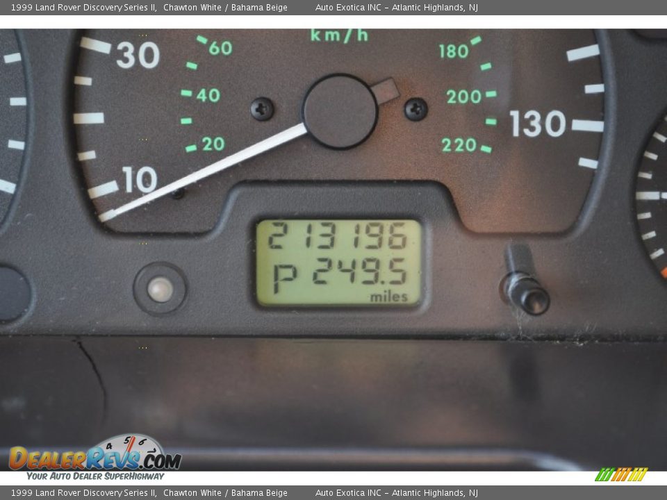1999 Land Rover Discovery Series II Chawton White / Bahama Beige Photo #12