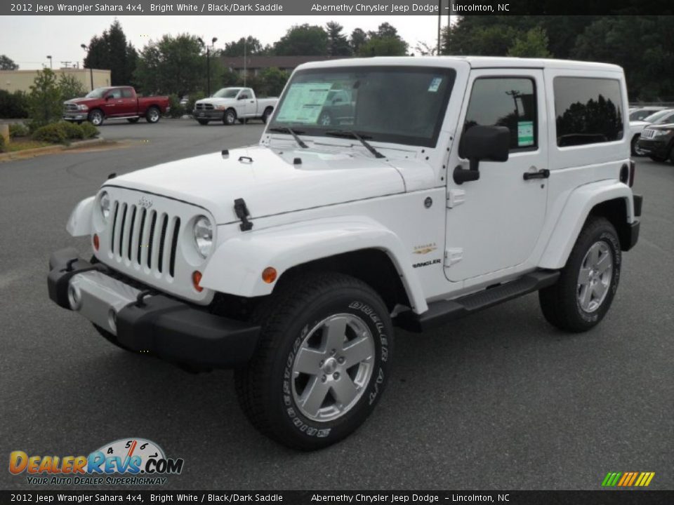 Front 3/4 View of 2012 Jeep Wrangler Sahara 4x4 Photo #1