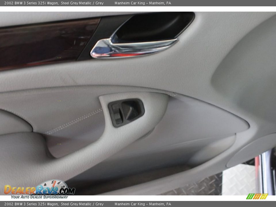 2002 BMW 3 Series 325i Wagon Steel Grey Metallic / Grey Photo #10