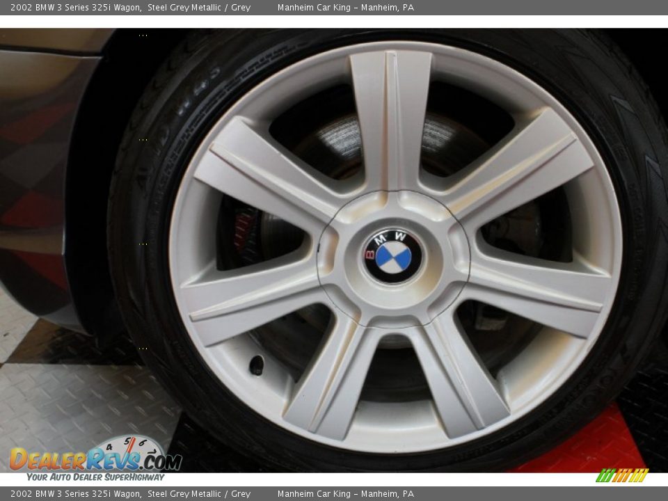 2002 BMW 3 Series 325i Wagon Wheel Photo #17