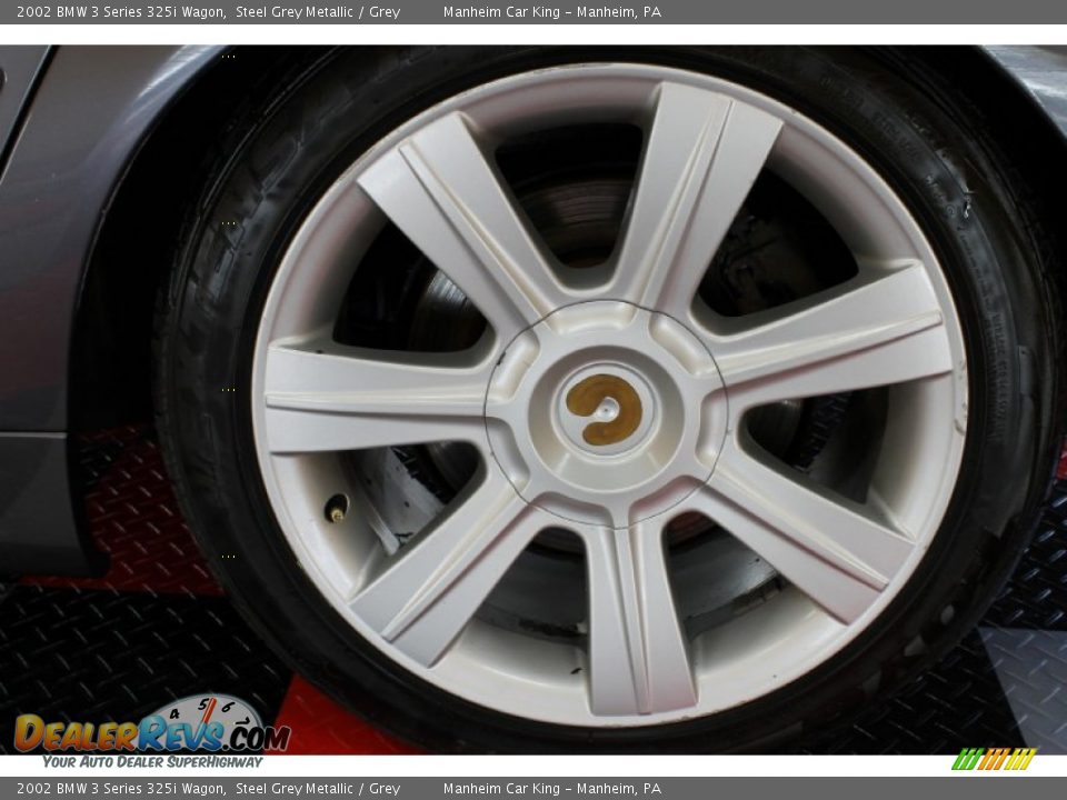 2002 BMW 3 Series 325i Wagon Wheel Photo #18