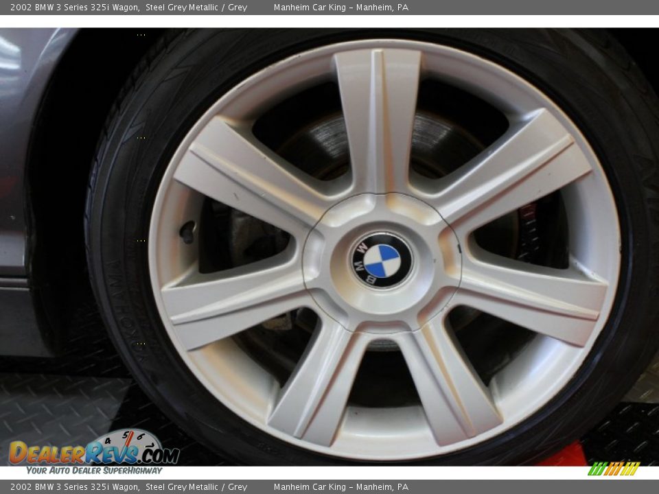2002 BMW 3 Series 325i Wagon Wheel Photo #20