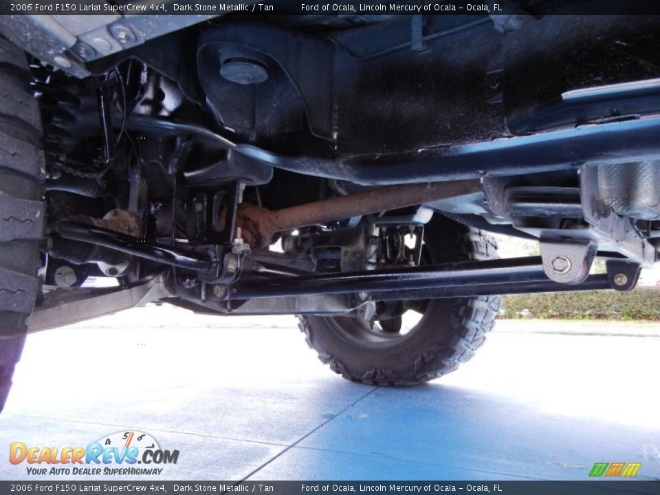 2006 Ford F150 Lariat SuperCrew 4x4 Dark Stone Metallic / Tan Photo #10