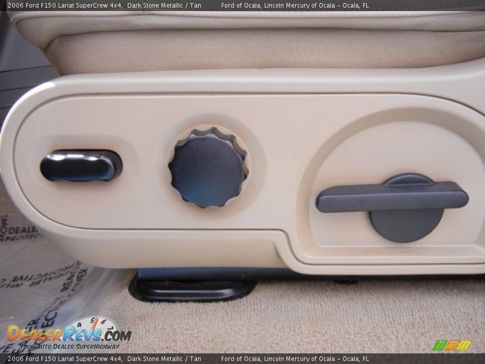 2006 Ford F150 Lariat SuperCrew 4x4 Dark Stone Metallic / Tan Photo #17