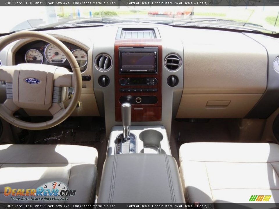 2006 Ford F150 Lariat SuperCrew 4x4 Dark Stone Metallic / Tan Photo #24