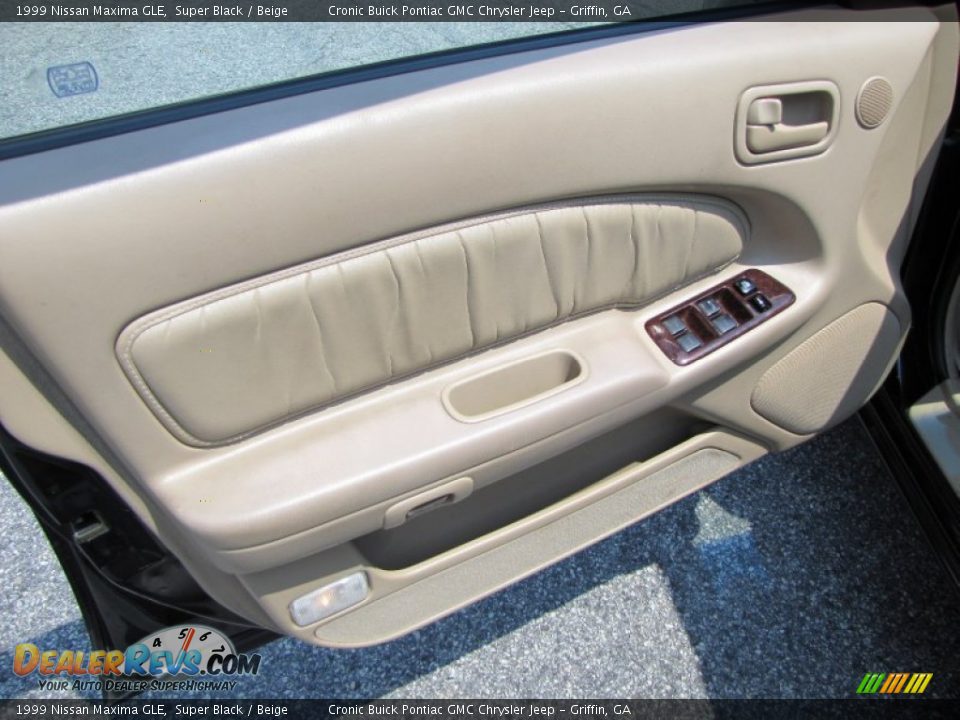 1999 Nissan Maxima GLE Super Black / Beige Photo #11