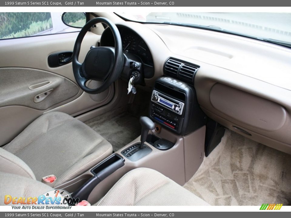 1999 Saturn S Series SC1 Coupe Gold / Tan Photo #10