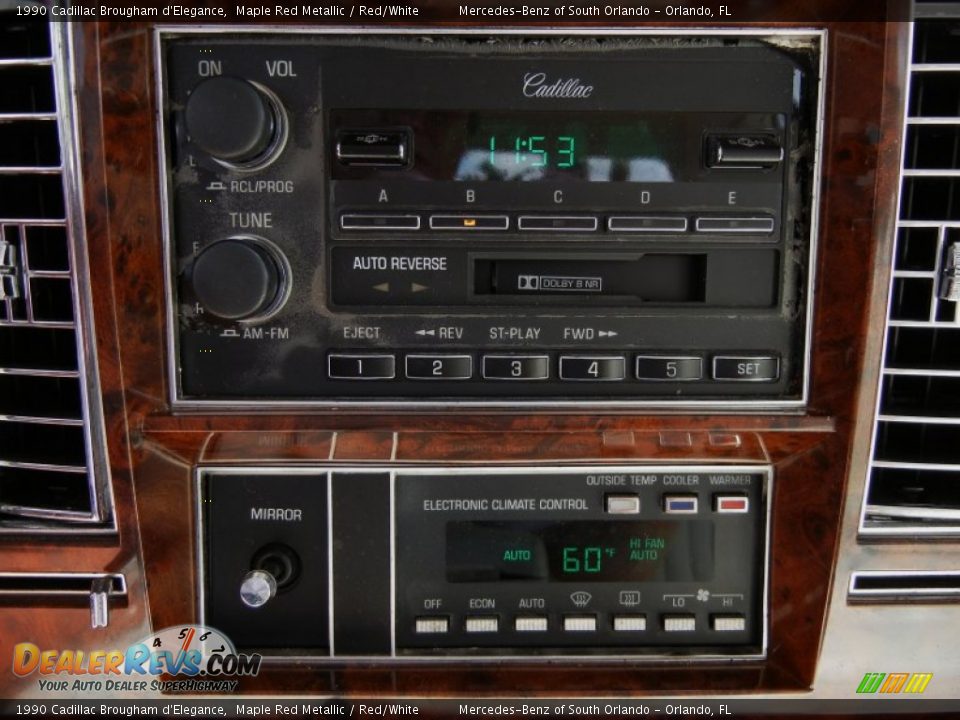 Audio System of 1990 Cadillac Brougham d'Elegance Photo #29