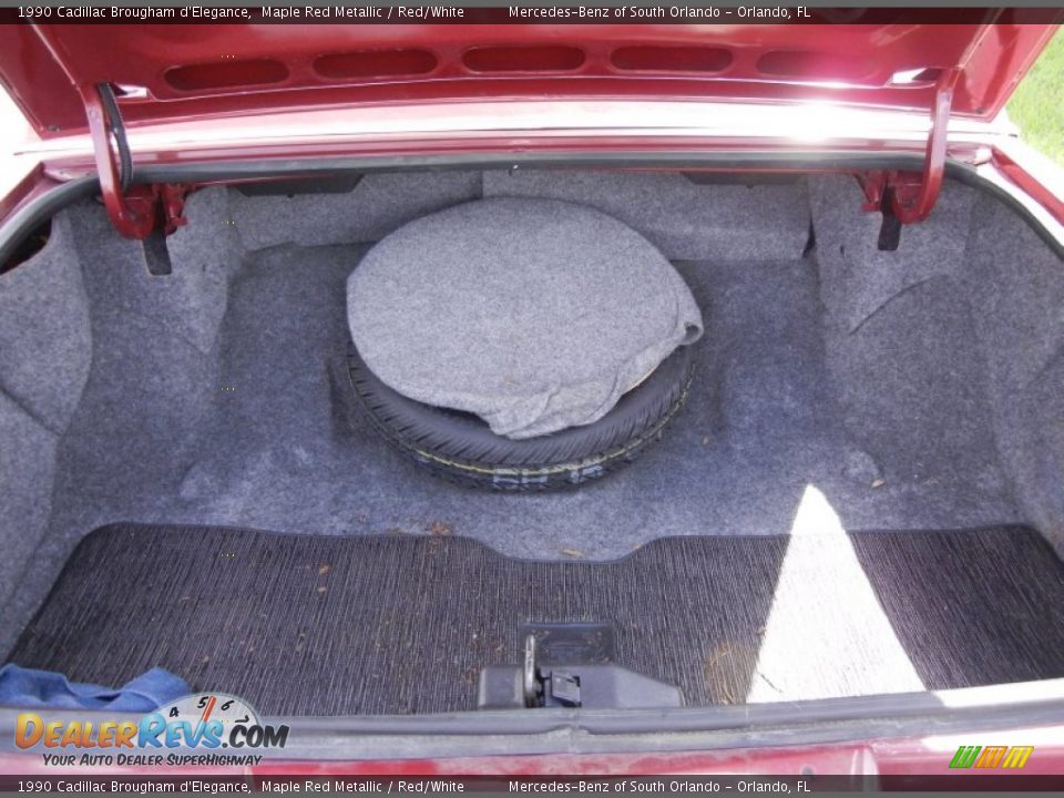 1990 Cadillac Brougham d'Elegance Trunk Photo #33