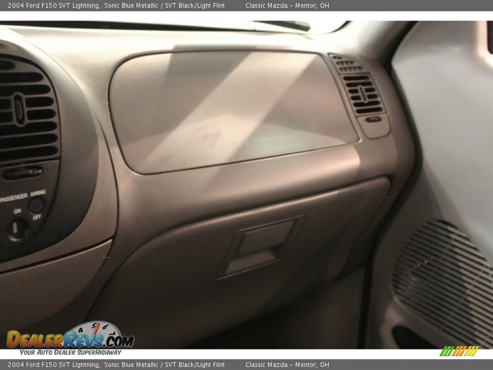 2004 Ford F150 SVT Lightning Sonic Blue Metallic / SVT Black/Light Flint Photo #20
